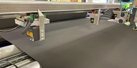 Spaltmaschine mit optischem Dickenmessgerät